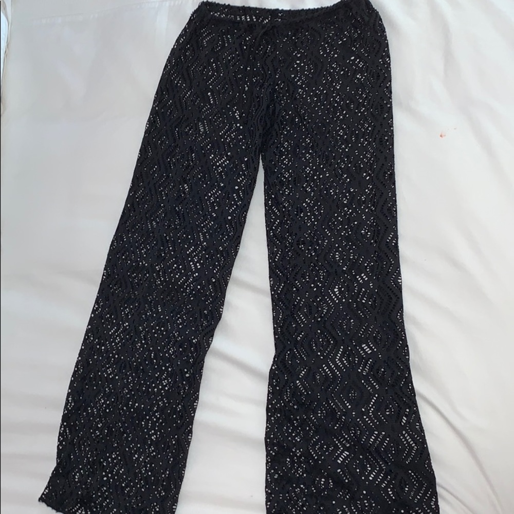 Black pant- beach